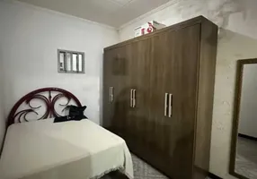 Foto 1 de Casa com 3 Quartos à venda, 120m² em Fazenda Grande do Retiro, Salvador