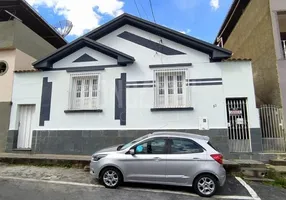 Foto 1 de Casa com 5 Quartos à venda, 130m² em Centro, São João Del Rei