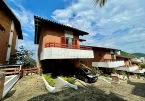 Foto 1 de Casa de Condomínio com 5 Quartos à venda, 320m² em Enseada, Guarujá