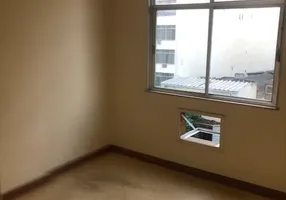 Foto 1 de Apartamento com 2 Quartos para alugar, 59m² em Tijuca, Rio de Janeiro