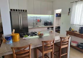 Foto 1 de Sobrado com 3 Quartos à venda, 161m² em Aparecidinha, Sorocaba