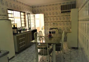 Foto 1 de Casa com 2 Quartos à venda, 171m² em Jardim Residencial Santa Eliza, Rio Claro