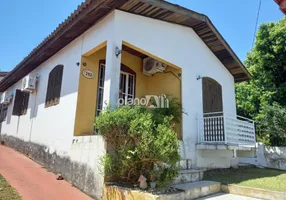 Foto 1 de Casa com 2 Quartos para alugar, 185m² em Salgado Filho, Gravataí