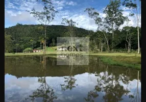 Foto 1 de Fazenda/Sítio com 7 Quartos à venda, 280m² em ALDEINHA, Itapecerica da Serra