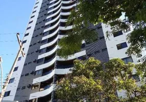 Foto 1 de Apartamento com 3 Quartos à venda, 111m² em Boa Viagem, Recife