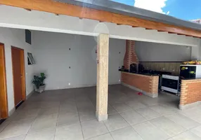 Foto 1 de Casa com 3 Quartos à venda, 200m² em Conjunto Habitacional Heitor Villa Lobos, Araras