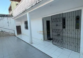 Foto 1 de Casa com 3 Quartos à venda, 104m² em Itapuã, Salvador