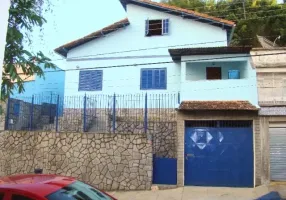 Foto 1 de Casa com 4 Quartos para alugar, 112m² em Grajaú, Juiz de Fora