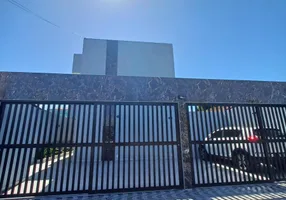 Foto 1 de Casa de Condomínio com 2 Quartos à venda, 66m² em Balneario Itaguai, Mongaguá