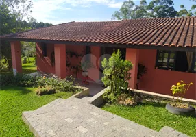 Foto 1 de Fazenda/Sítio com 3 Quartos para venda ou aluguel, 300m² em Mailasqui, São Roque
