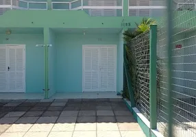 Foto 1 de Sobrado com 2 Quartos à venda, 50m² em Salinas, Cidreira