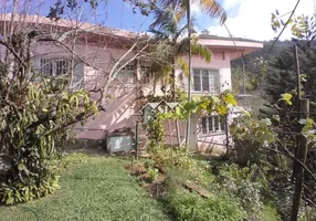 Foto 1 de Casa com 3 Quartos à venda, 180m² em Samambaia, Petrópolis
