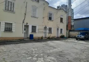 Foto 1 de Casa com 2 Quartos para alugar, 70m² em Barra Funda, São Paulo