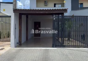 Foto 1 de Casa com 2 Quartos à venda, 120m² em Alto Alegre, Cascavel