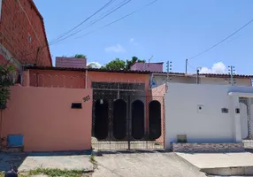 Foto 1 de Casa com 3 Quartos para alugar, 140m² em Parque Dois Irmãos, Fortaleza
