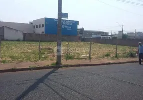 Foto 1 de Lote/Terreno para alugar, 1600m² em Brasil, Uberlândia