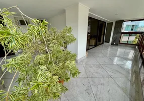 Foto 1 de Apartamento com 4 Quartos à venda, 250m² em Praia do Canto, Vitória