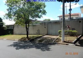 Foto 1 de Sobrado com 3 Quartos à venda, 248m² em Parque São Quirino, Campinas