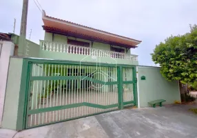 Foto 1 de Casa com 4 Quartos para alugar, 12m² em Jardim Itaipu, Marília