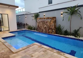 Foto 1 de Casa de Condomínio com 3 Quartos à venda, 214m² em Shopping Park, Uberlândia