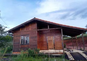 Foto 1 de Fazenda/Sítio com 3 Quartos à venda, 100m² em Conceicao da Ibitipoca, Lima Duarte