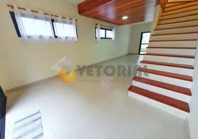 Foto 1 de Sobrado com 2 Quartos à venda, 97m² em Pontal de Santa Marina, Caraguatatuba