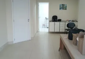 Foto 1 de Apartamento com 3 Quartos para alugar, 96m² em Vila Andrade, São Paulo