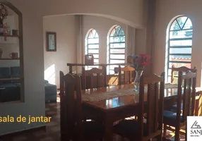 Foto 1 de Casa com 3 Quartos à venda, 224m² em Vila Scarpelli, Santo André
