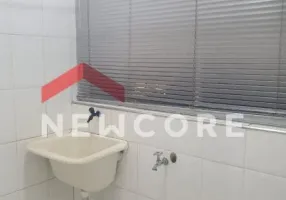 Foto 1 de Apartamento com 2 Quartos à venda, 48m² em Santa Mônica, Uberlândia