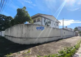 Foto 1 de Casa com 4 Quartos à venda, 425m² em Cordeiro, Recife