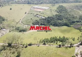 Foto 1 de Lote/Terreno à venda, 56000m² em Chácaras Guararema, Jacareí