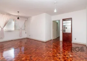 Foto 1 de Apartamento com 2 Quartos à venda, 106m² em Auxiliadora, Porto Alegre