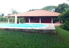 Foto 1 de Fazenda/Sítio com 3 Quartos à venda, 200m² em Estância das Aguas, Hidrolândia