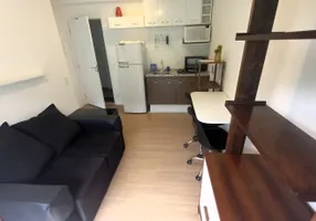 Foto 1 de Apartamento com 1 Quarto para alugar, 28m² em Lapa, São Paulo