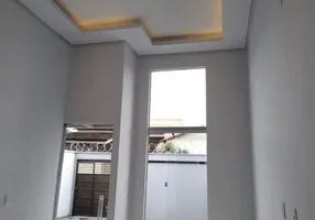 Foto 1 de Casa com 3 Quartos à venda, 120m² em Parque Santa Rita, Goiânia