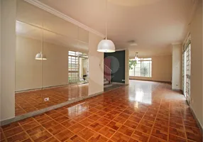 Foto 1 de Casa com 4 Quartos à venda, 220m² em Planalto Paulista, São Paulo