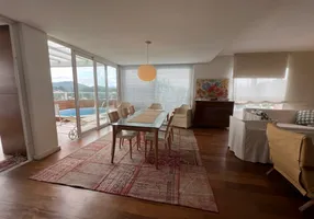 Foto 1 de Cobertura com 3 Quartos para alugar, 252m² em América, Joinville