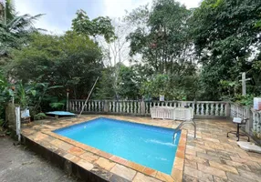 Foto 1 de Casa de Condomínio com 4 Quartos à venda, 150m² em Parque Petrópolis, Mairiporã