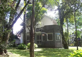 Foto 1 de Casa com 4 Quartos à venda, 235m² em Planalto, Gramado