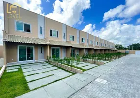 Foto 1 de Casa de Condomínio com 2 Quartos à venda, 70m² em Loteamento Sol Nascente, Aquiraz