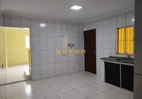 Foto 1 de Sobrado com 3 Quartos à venda, 70m² em Cidade Edson, Suzano