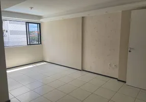 Foto 1 de Apartamento com 2 Quartos à venda, 70m² em Piatã, Salvador