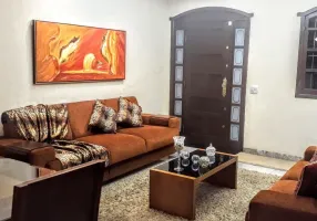 Foto 1 de Casa com 2 Quartos à venda, 125m² em Vila Albertina, São Paulo