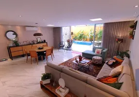 Foto 1 de Casa com 3 Quartos à venda, 281m² em Bosque da Saúde, São Paulo