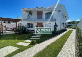 Foto 1 de Casa com 5 Quartos para venda ou aluguel, 450m² em Extensão do Bosque, Rio das Ostras