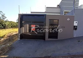 Foto 1 de Casa com 3 Quartos à venda, 90m² em Residencial Tozzi, Arapongas