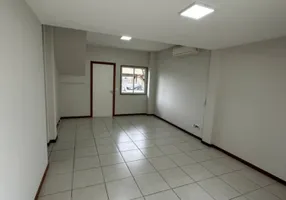 Foto 1 de Casa de Condomínio com 4 Quartos à venda, 151m² em Pinheiros, São Paulo