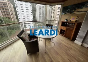 Foto 1 de Apartamento com 3 Quartos à venda, 105m² em Barra Funda, Guarujá