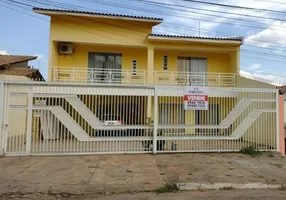 Foto 1 de Sobrado com 4 Quartos à venda, 407m² em Nova Suica, Goiânia