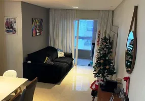 Foto 1 de Apartamento com 3 Quartos para alugar, 77m² em Ponta da Praia, Santos